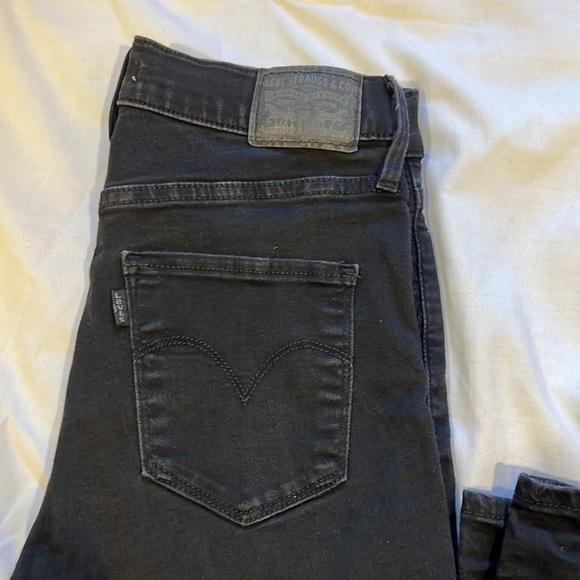 Levi jeans - Picture 2 of 5